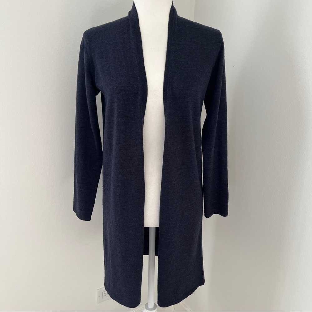 Eileen Fisher Cardigan Sweater 100% Marino Wool Italian Yarn Navy Blue Sz PS*I5 - Picture 1 of 5